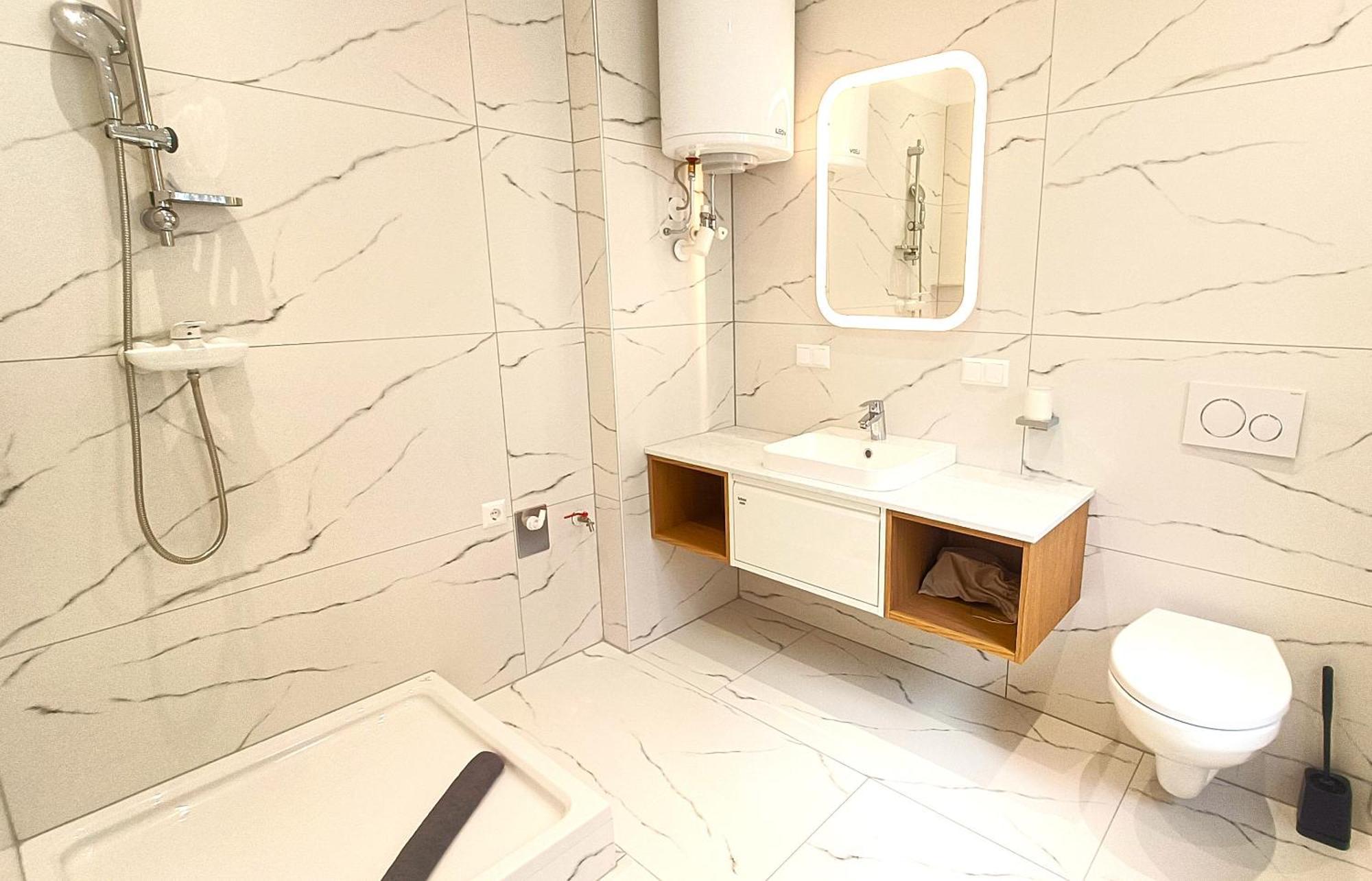 Townhouse Citycenter Клагенфурт Екстериор снимка
